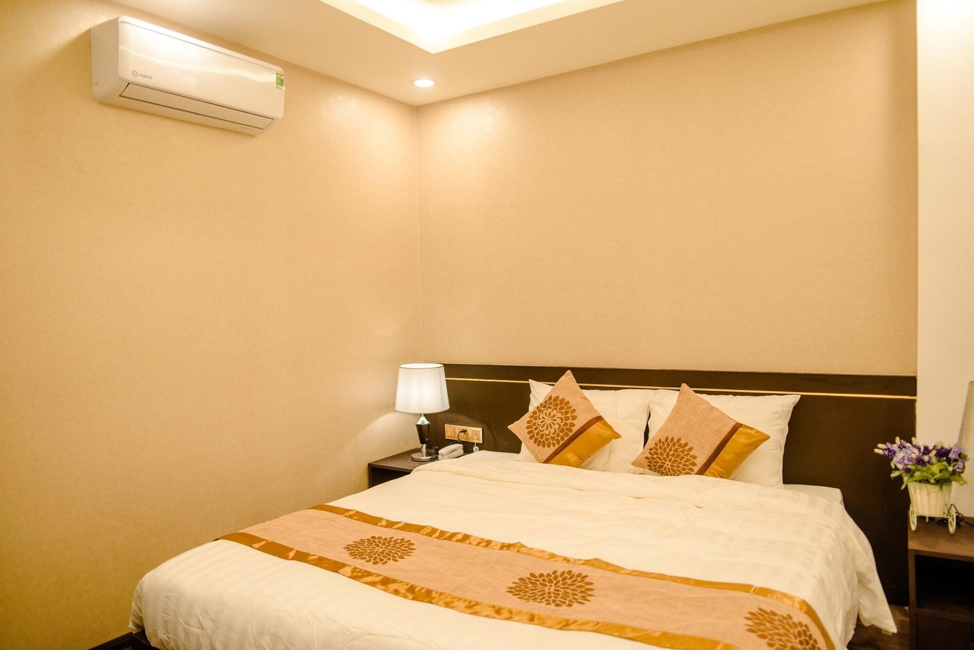 Hanami Hotel Danang Exterior photo