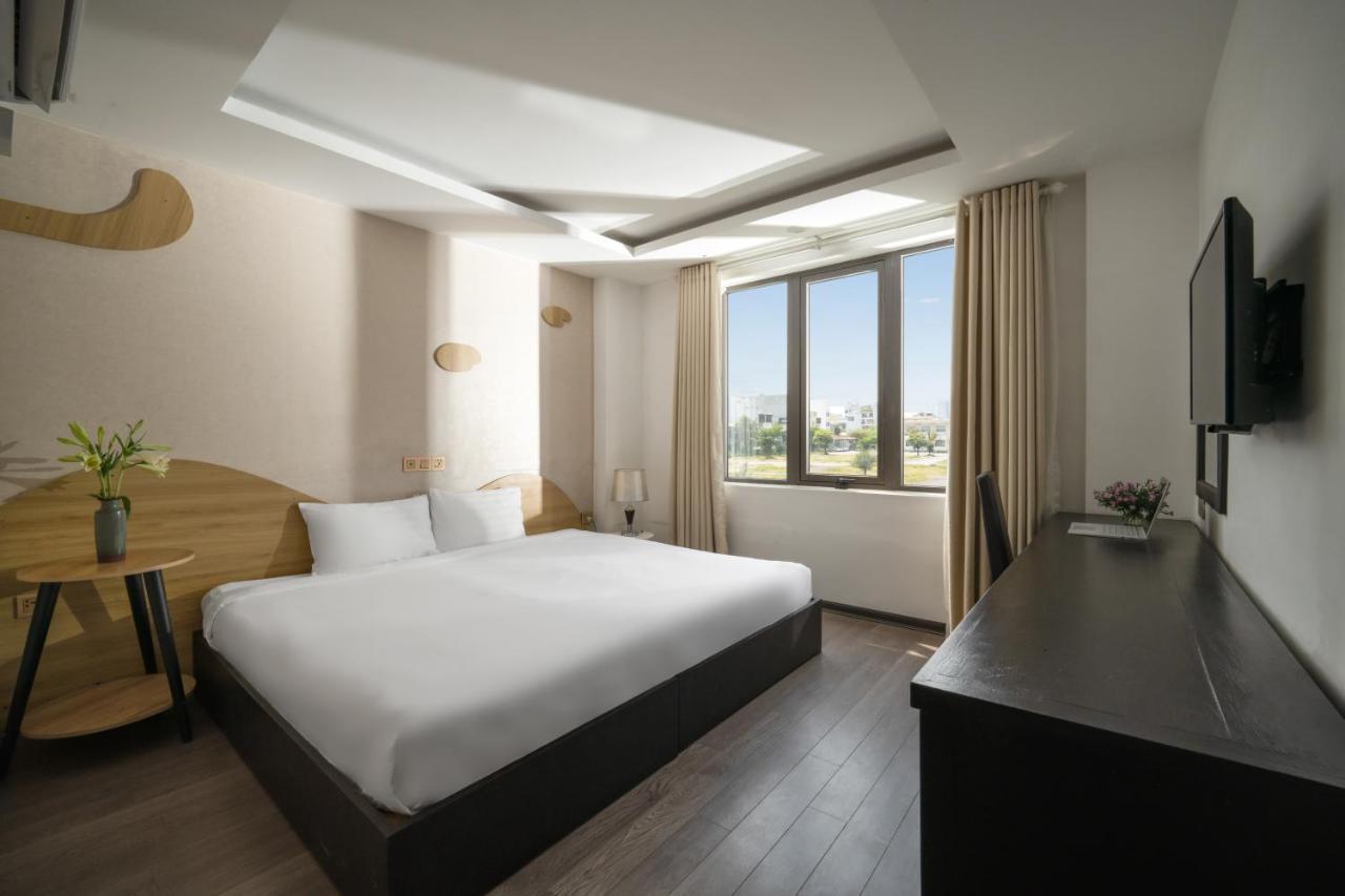 Hanami Hotel Danang Exterior photo
