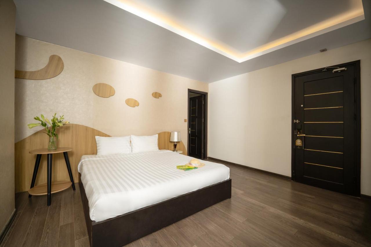 Hanami Hotel Danang Exterior photo