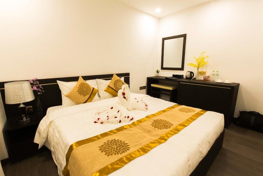 Hanami Hotel Danang Exterior photo