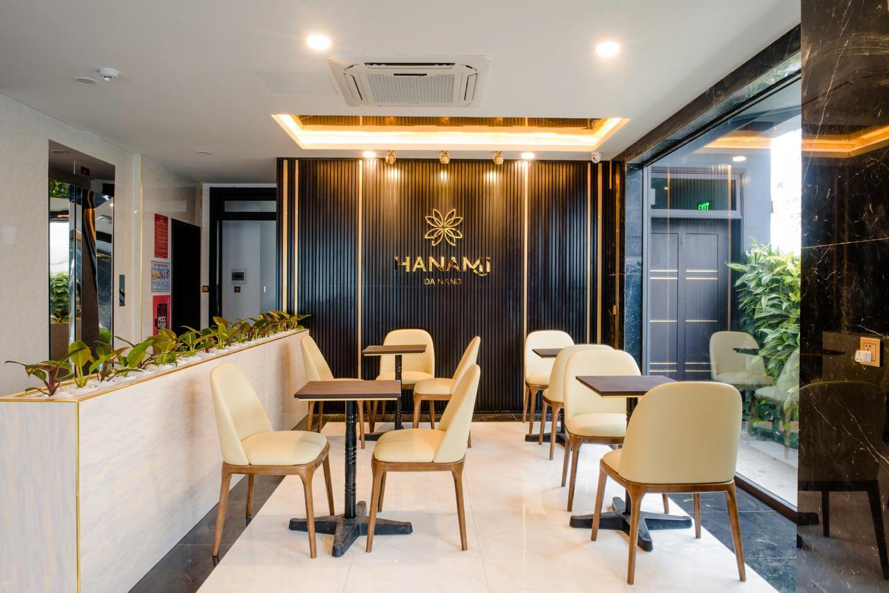 Hanami Hotel Danang Exterior photo