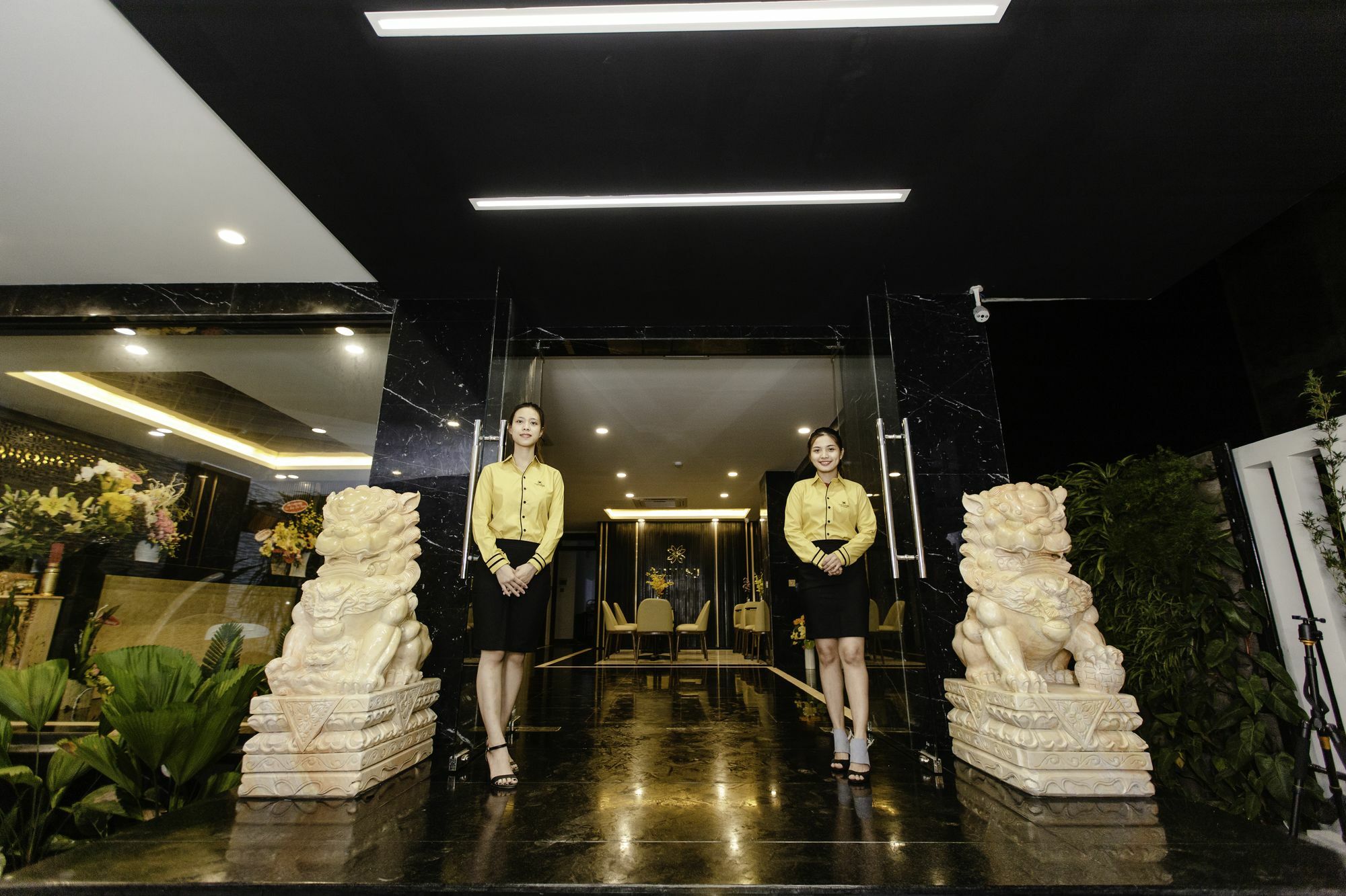 Hanami Hotel Danang Exterior photo