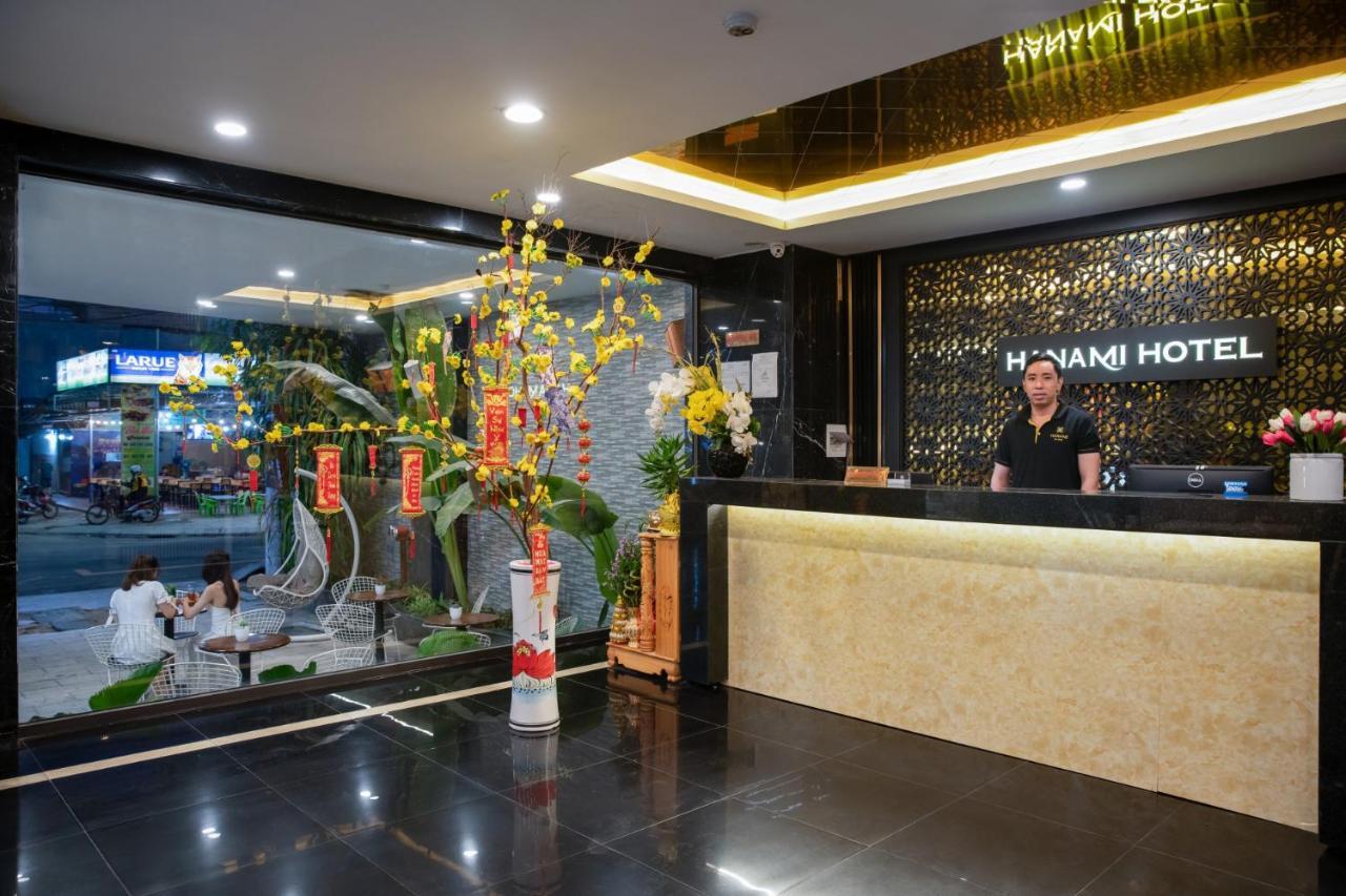 Hanami Hotel Danang Exterior photo